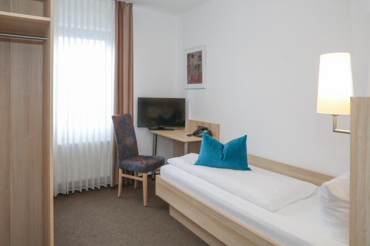 Hotel Am Wasserfall Лінген Екстер'єр фото